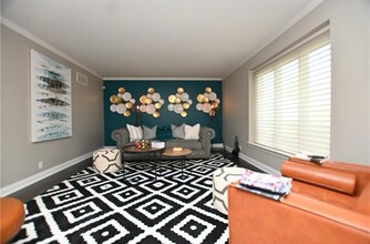 7015 Keston Cir in Indianapolis, IN - Building Photo - Building Photo