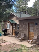 107 S Lookout Mountain Rd in Golden, CO - Foto de edificio - Building Photo