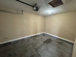 301 Hilton Way in Bowling Green, KY - Building Photo - Building Photo