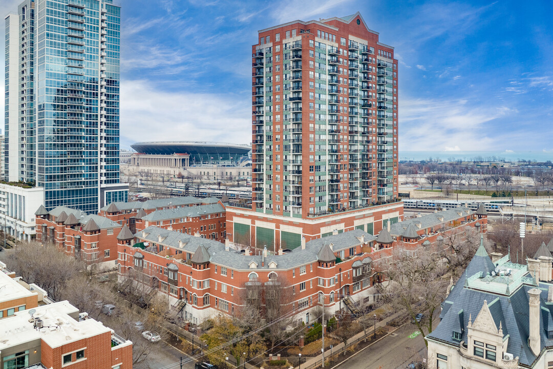 Prairie District Tower in Chicago, IL - Building Photo