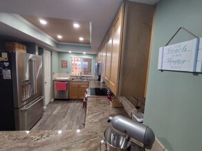 111 S Atlantic Ave in Ormond Beach, FL - Foto de edificio - Building Photo