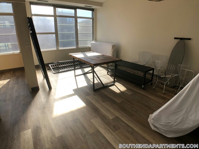 property at 160 E Berkeley St