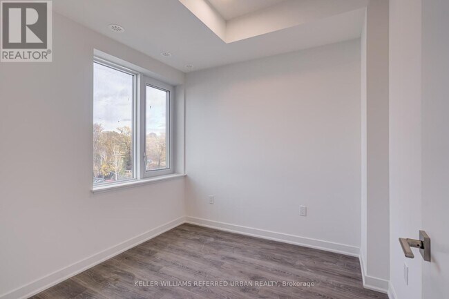 65 Curlew Dr in Toronto, ON - Building Photo - Building Photo