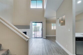 2210 E University Ave. in Las Vegas, NV - Building Photo - Building Photo