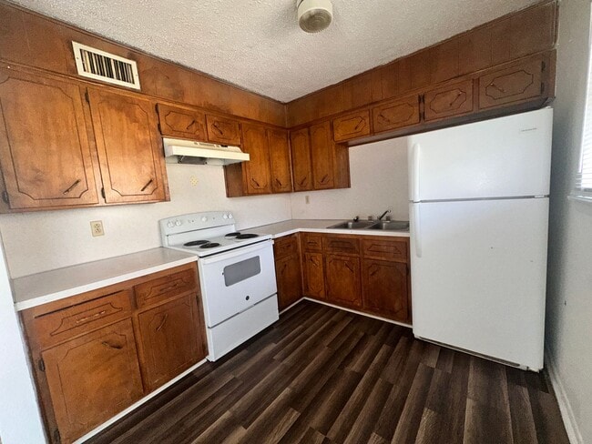310 N Gilmer St in Killeen, TX - Building Photo - Building Photo
