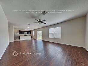 35859 Jenny Lynne Cir in Zephyrhills, FL - Foto de edificio - Building Photo