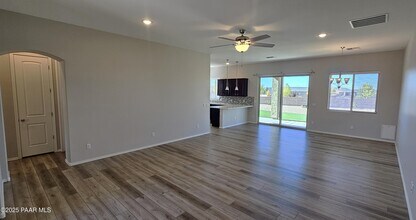 6366 E Beckett Trl in Prescott Valley, AZ - Building Photo - Building Photo