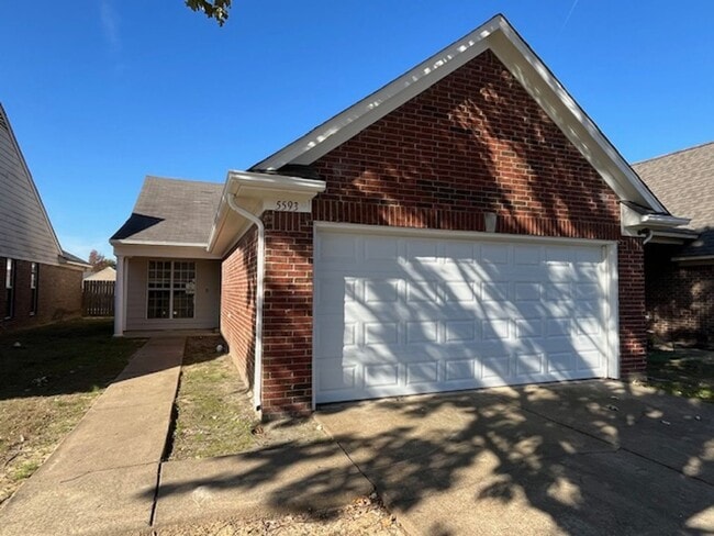 property at 5593 Lexy Ln