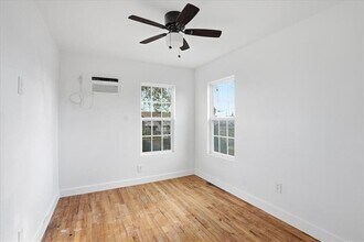 905 Louisiana Ave in Corpus Christi, TX - Building Photo - Building Photo