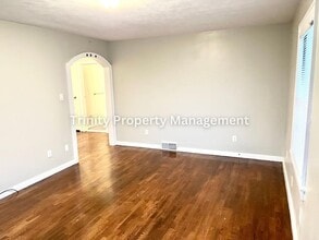 1516 1/2 N 16th St in Clarksburg, WV - Building Photo - Building Photo