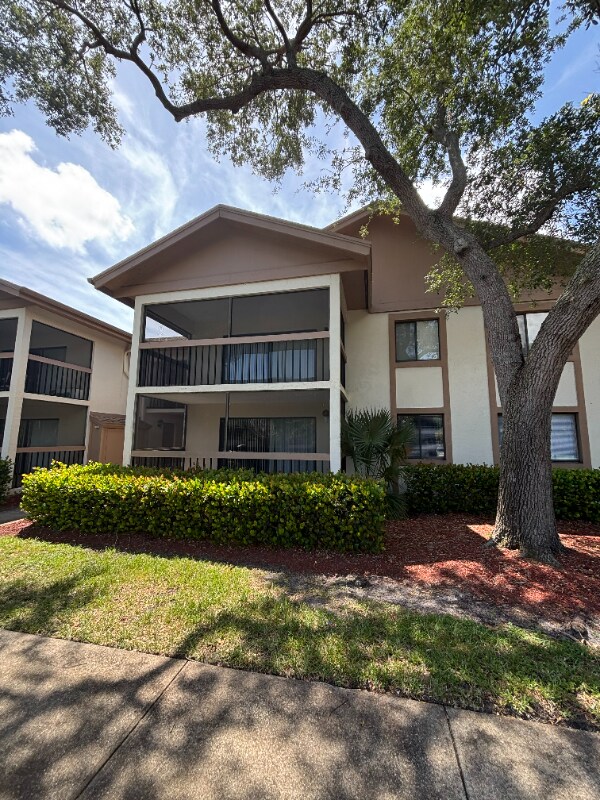 property at 850 NW Fork Rd