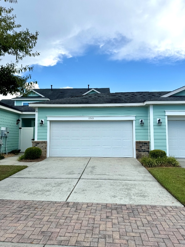 1749 Culbertson Ave in Myrtle Beach, SC - Foto de edificio - Building Photo