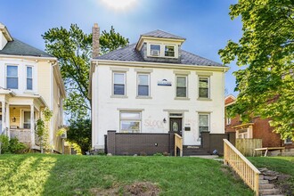 1638 N 4th St in Columbus, OH - Foto de edificio - Building Photo