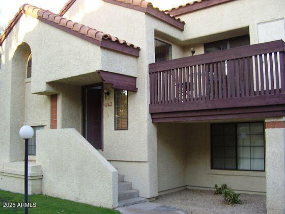 property at 925 N College Ave