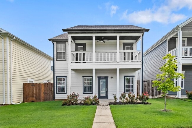 property at 3907 SW Peachwood Dr