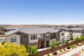 855 S Black Alder Dr in Saint George, UT - Building Photo - Building Photo