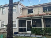 10483 Mateo Ct in Boca Raton, FL - Foto de edificio - Building Photo