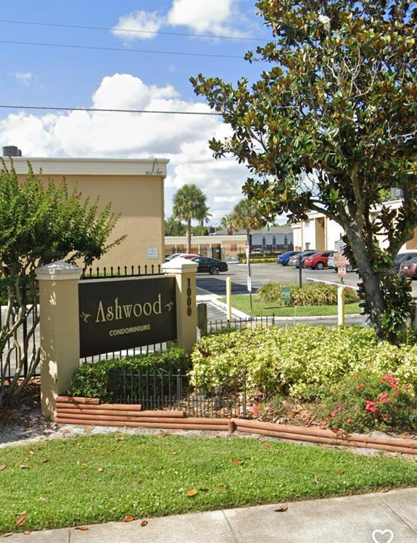 property at 1000 Lake of the Woods Blvd