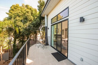 809 Warren Ave in Los Angeles, CA - Building Photo - Building Photo