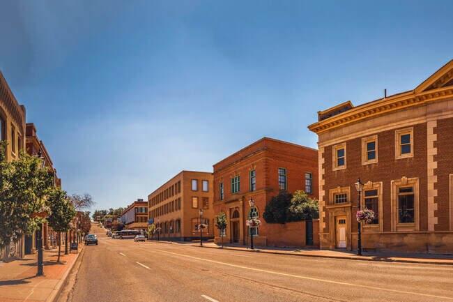 Apartments for rent in Medicine Hat, AB