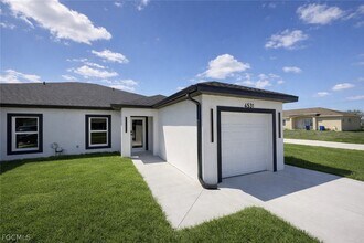 4529-4531-4529 18th St SW in Lehigh Acres, FL - Building Photo - Building Photo