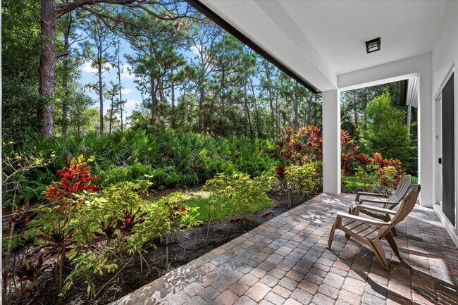 744 Bocce Ct in West Palm Beach, FL - Foto de edificio - Building Photo