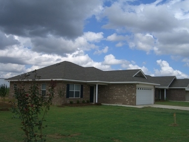 Plum Tree Estates in Rayville, LA - Foto de edificio