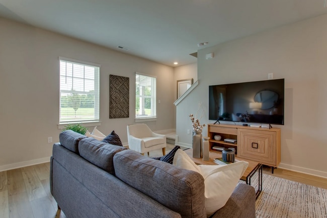 2710 Fordham St in Columbia, TN - Foto de edificio - Building Photo