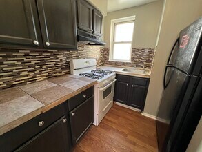 2031 N 15th St, Unit Apt 2 in Philadelphia, PA - Building Photo - Building Photo