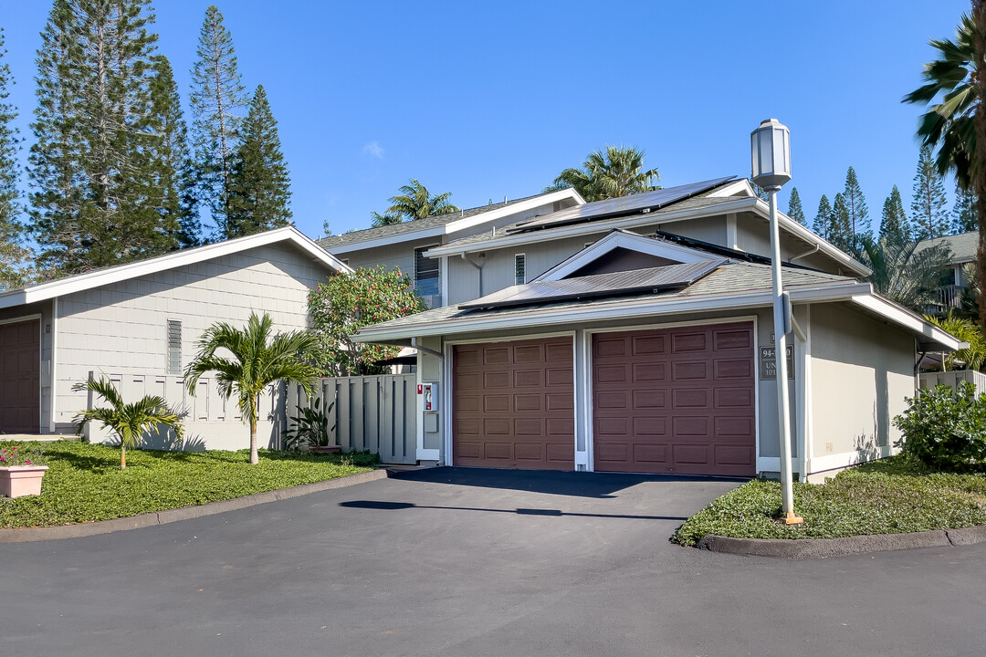 Spruce Ridge Villas in Mililani, HI - Building Photo