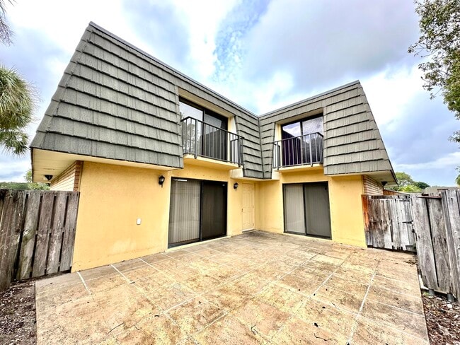 property at 805 8th Way