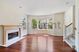 1021 Nobel Dr in Santa Cruz, CA - Building Photo - Building Photo