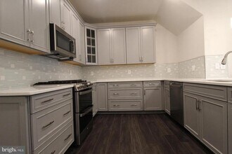 43477 Stonewood Crossing Ter in Ashburn, VA - Building Photo - Building Photo