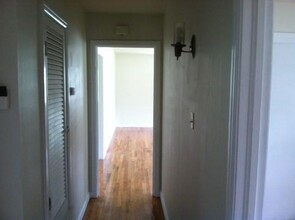 325 Alpine St in Chickasaw, AL - Building Photo - Building Photo