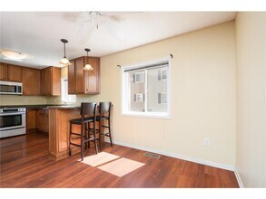 6459 Regency Ln in Eden Prairie, MN - Building Photo - Building Photo