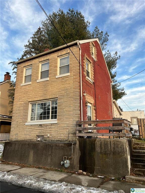 139 Main St in Hellertown, PA - Building Photo - Building Photo