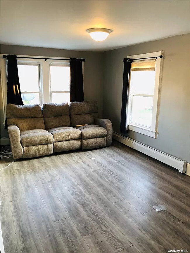 29 Hoff Ct, Unit Floor 2