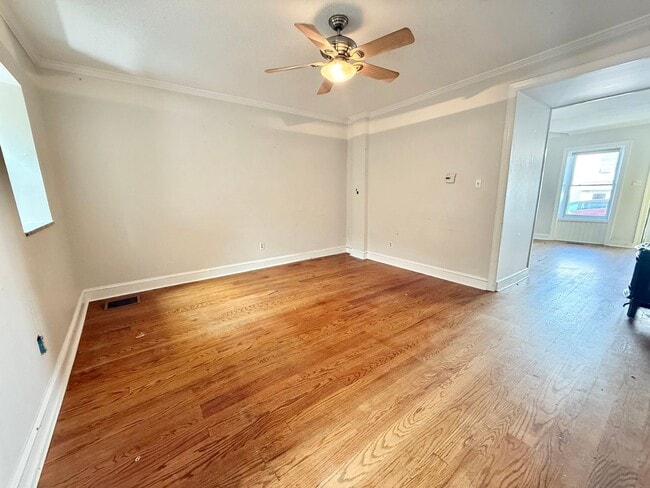 145 Jamestown Ave. in Philadelphia, PA - Building Photo - Building Photo