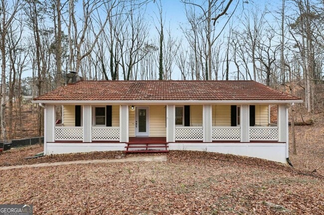 property at 182 Oak Forest Dr