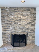 1741 Tustin Ave-Unit -#13D in Costa Mesa, CA - Building Photo - Building Photo