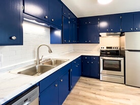 1645 10th Ave, Unit 2