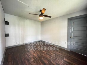 1133 Maximillian St in Baton Rouge, LA - Building Photo - Building Photo