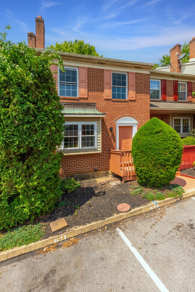 671 Coates Ln Rentals in King of Prussia, PA