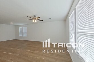 2327 Roundstone Wy in Princeton, TX - Building Photo - Building Photo