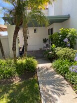 3648 Azure Cir in Carlsbad, CA - Building Photo