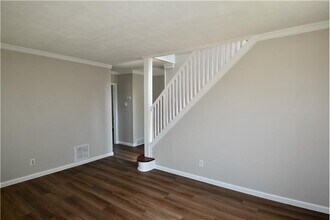 13 Massachusetts Ave in Cherry Hill Township, NJ - Building Photo - Building Photo