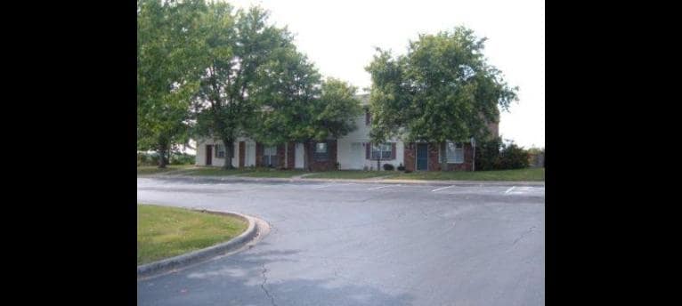 Jersey Ridge Townhomes in Maysville, KY - Building Photo