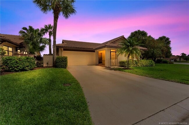 3281 SW Bobalink Way in Palm City, FL - Building Photo - Building Photo