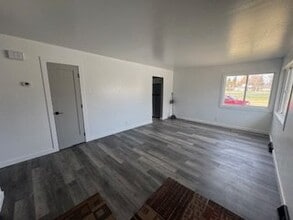 4008 Ella Ave in Great Falls, MT - Building Photo - Building Photo