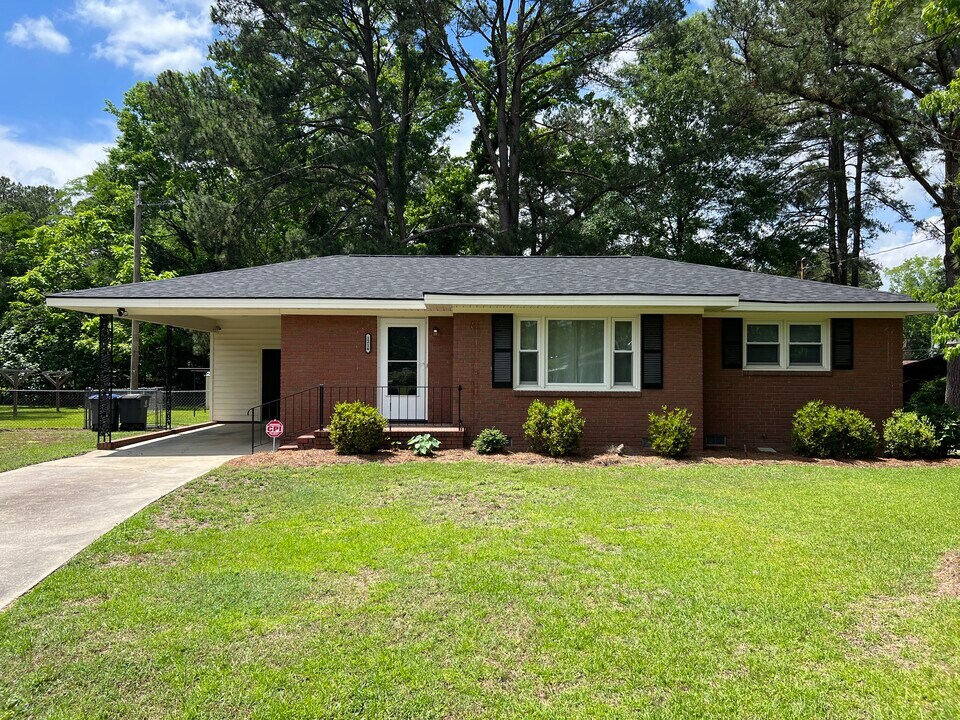 1216 York St in Rocky Mount, NC - Building Photo